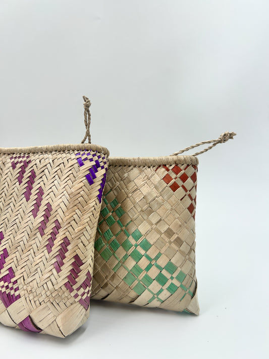 handwoven pandanus leaves clutch bag from Papua New Guinea