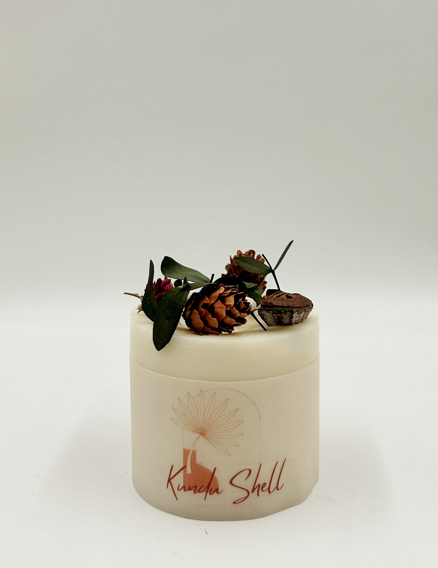 Kundu Shell Scented Soy Wax Candle - Forest Flowers