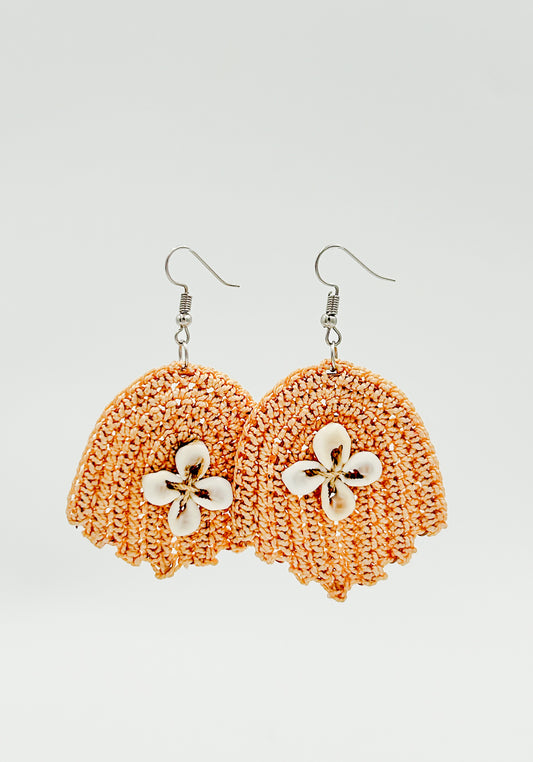 Elilah Shell Earrings