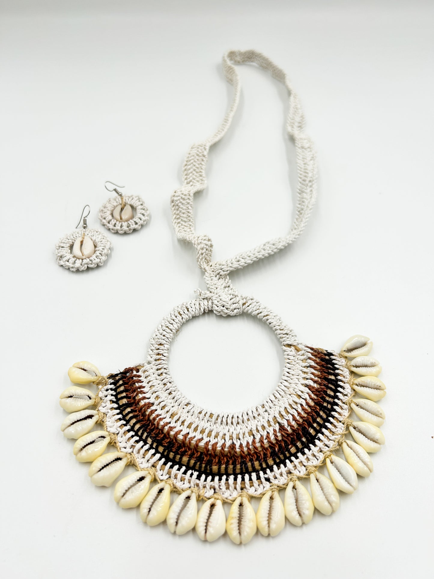 Ava Woven Shell Necklace