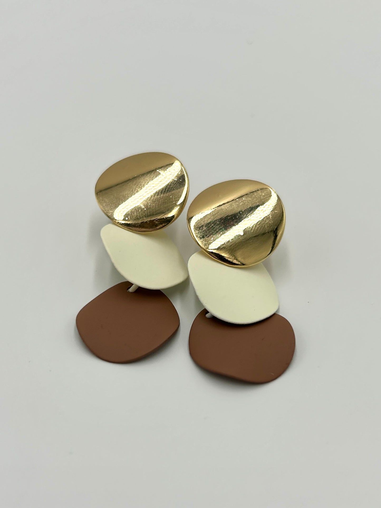 Gold, White and Brown Alina Circle Drop Earring Brisbane