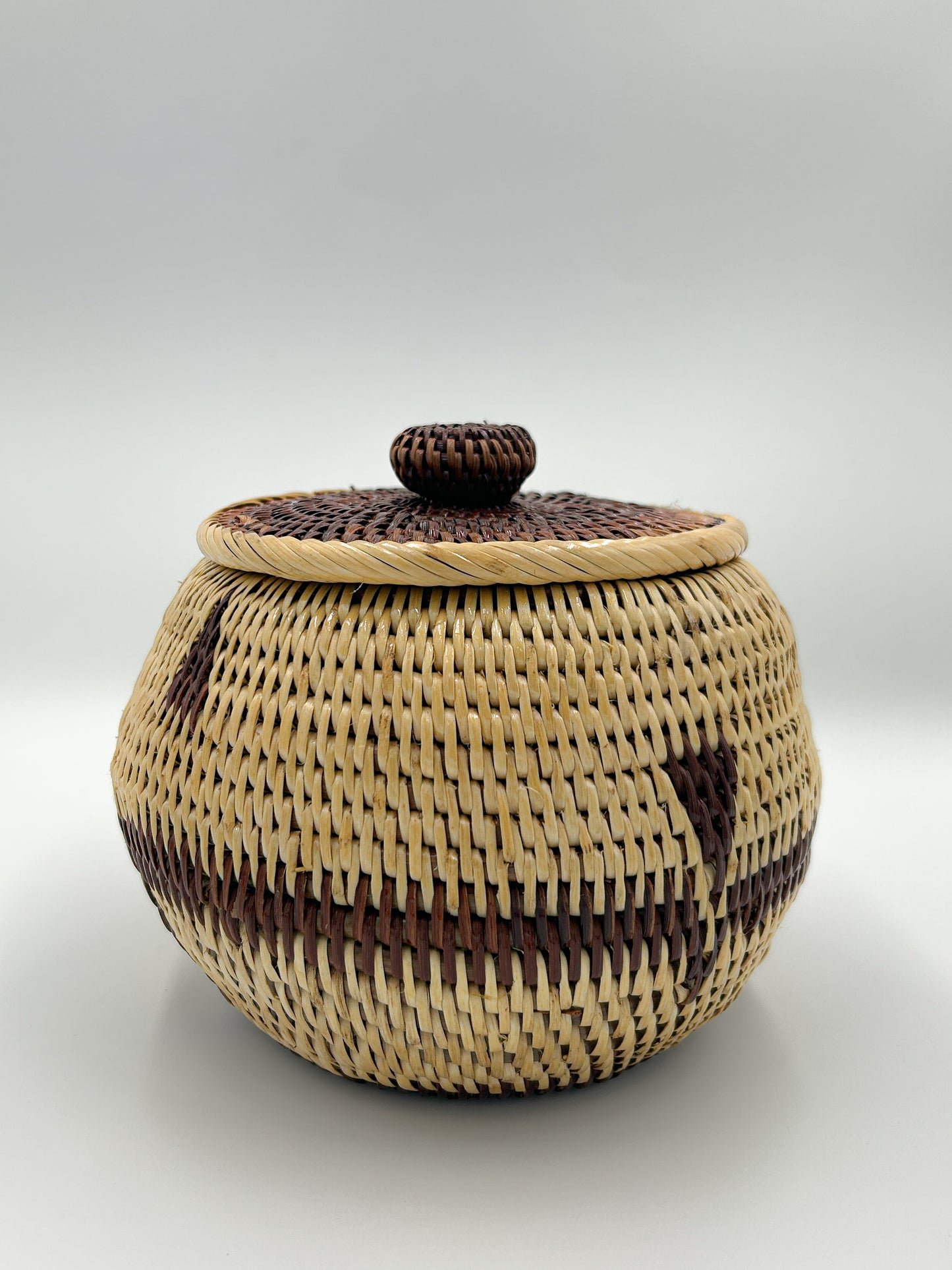 Small Sphere Basket with Lid