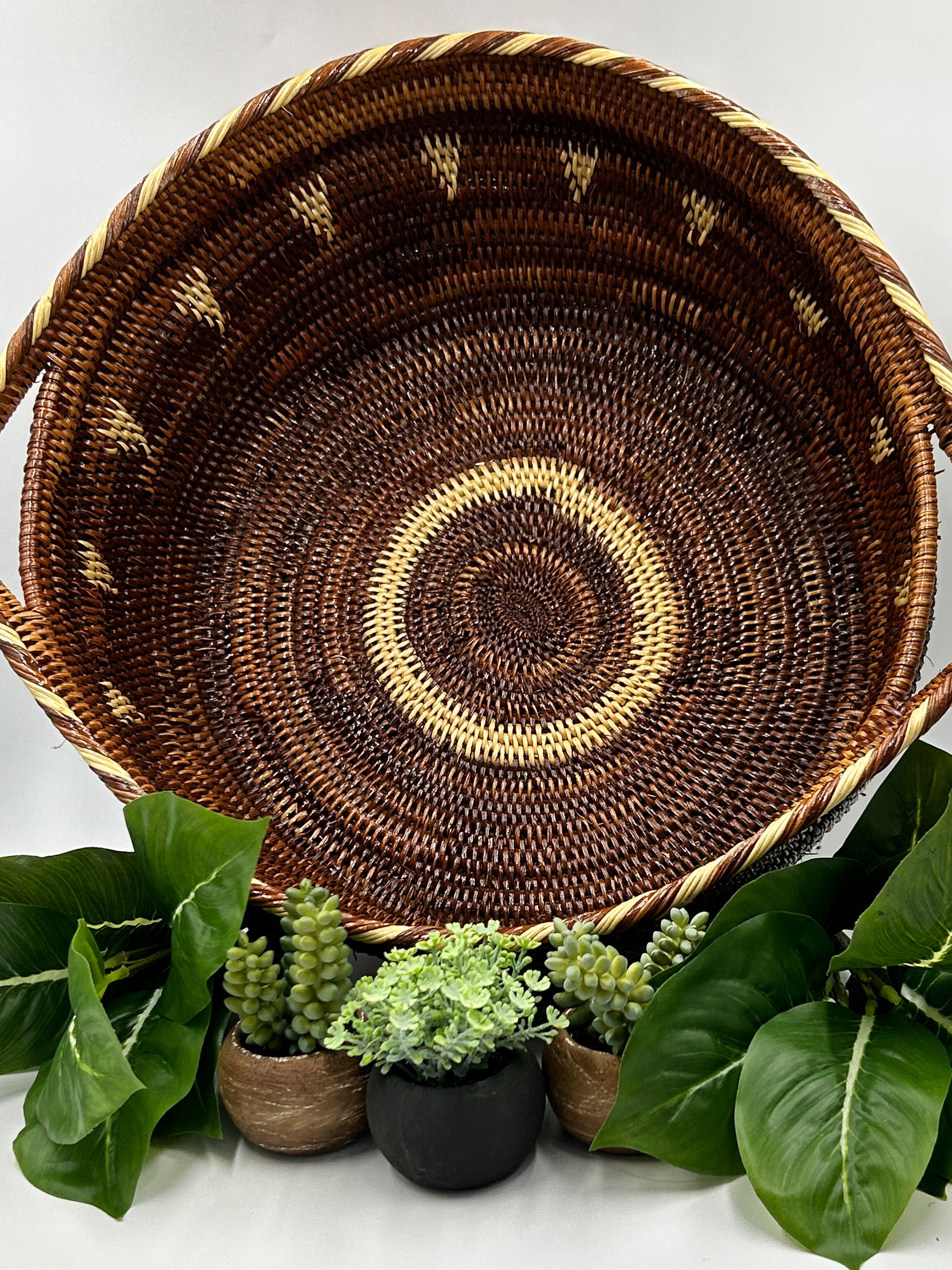 Large Round Handwoven Basket with Handles and triangle detailing