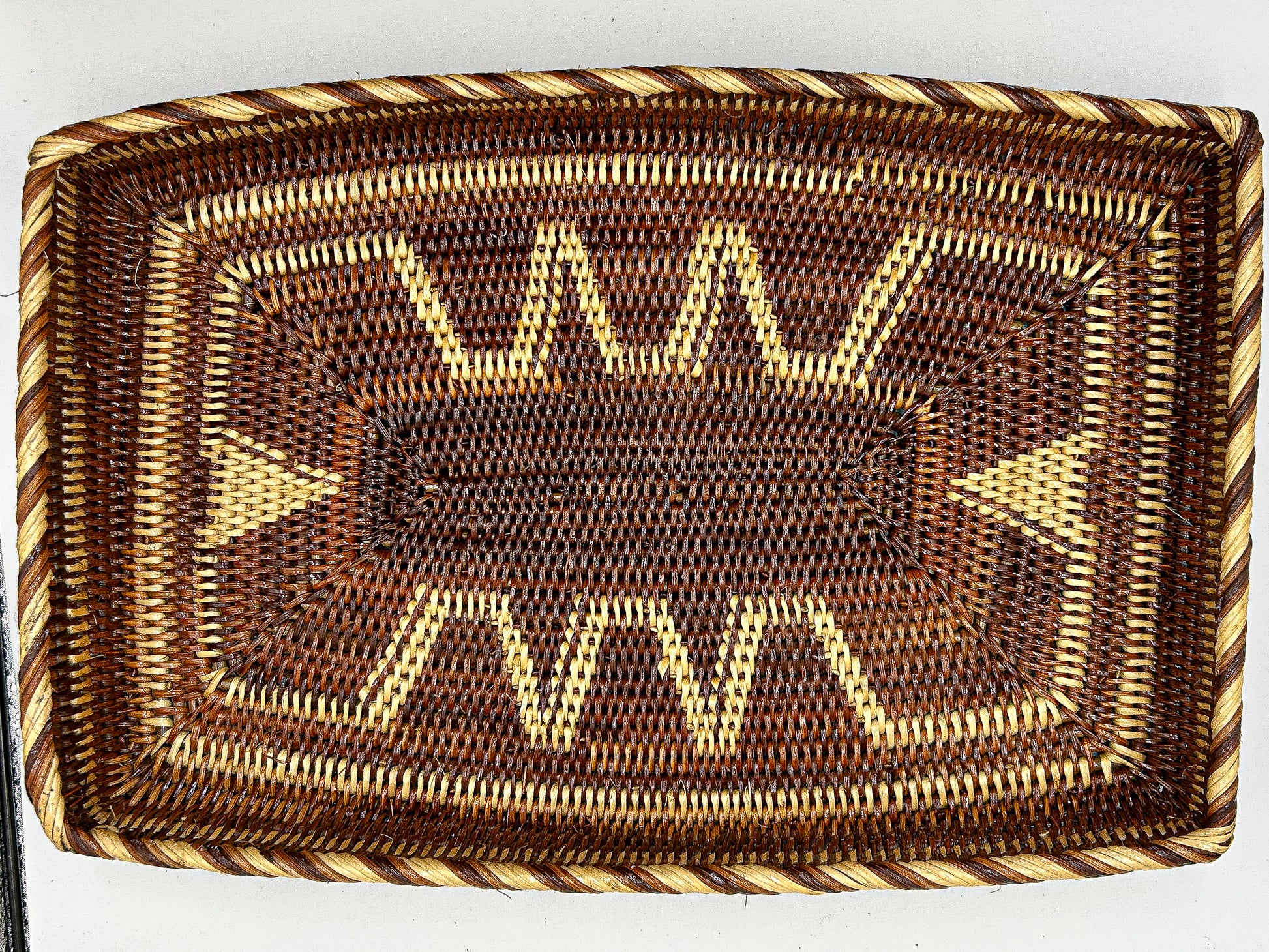 Handwoven Serving Tray From Papua New Guinea