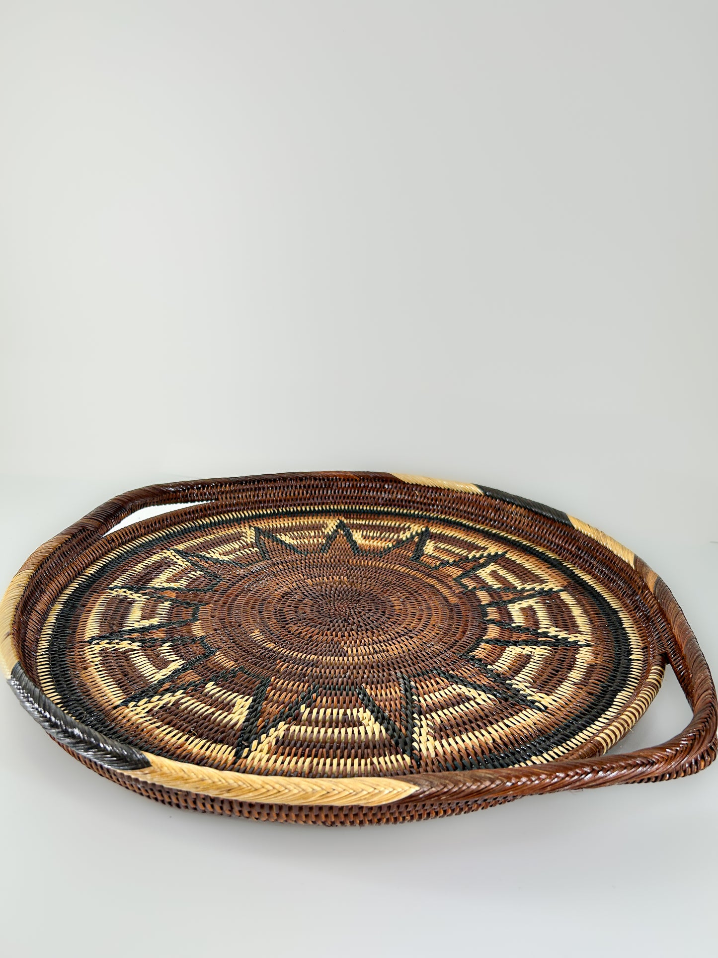 Round Sun Woven Serving Tray